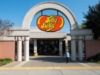20150218-JellyBelly-007 : Alyssa, Belly, Forward, Jelly, cafe, factory